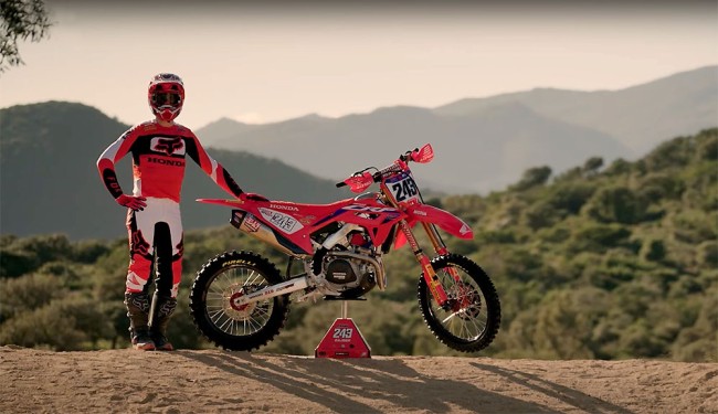 Vidéo : Tim Gajser et Mitch Evans prêts à faire briller les couleurs Honda HRC sur le mondial MXGP