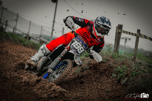 Photos : une galerie XXL du motocross de Plomion