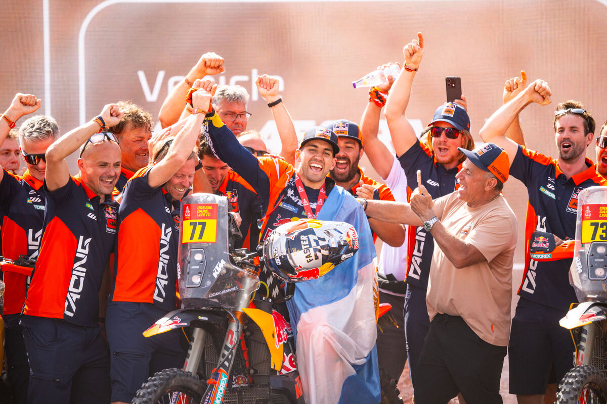 Jérôme Martiny boucle son cinquième Dakar alors que Benavides souffle la victoire in extremis à Brabec !