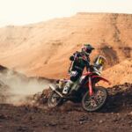 Dakar : première victoire d’étape pour Honda grâce à Tosha Schareina